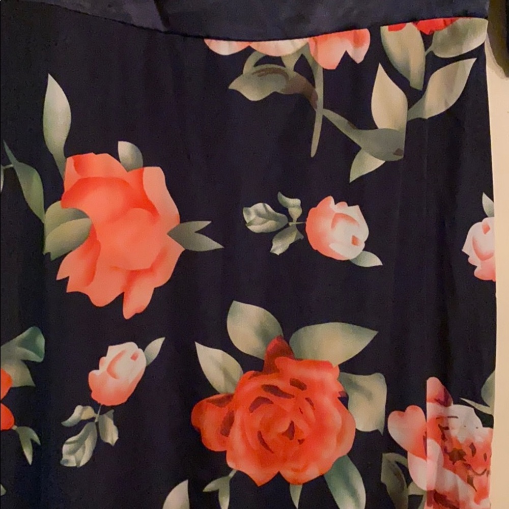Floral Dress - Picture 4 of 6